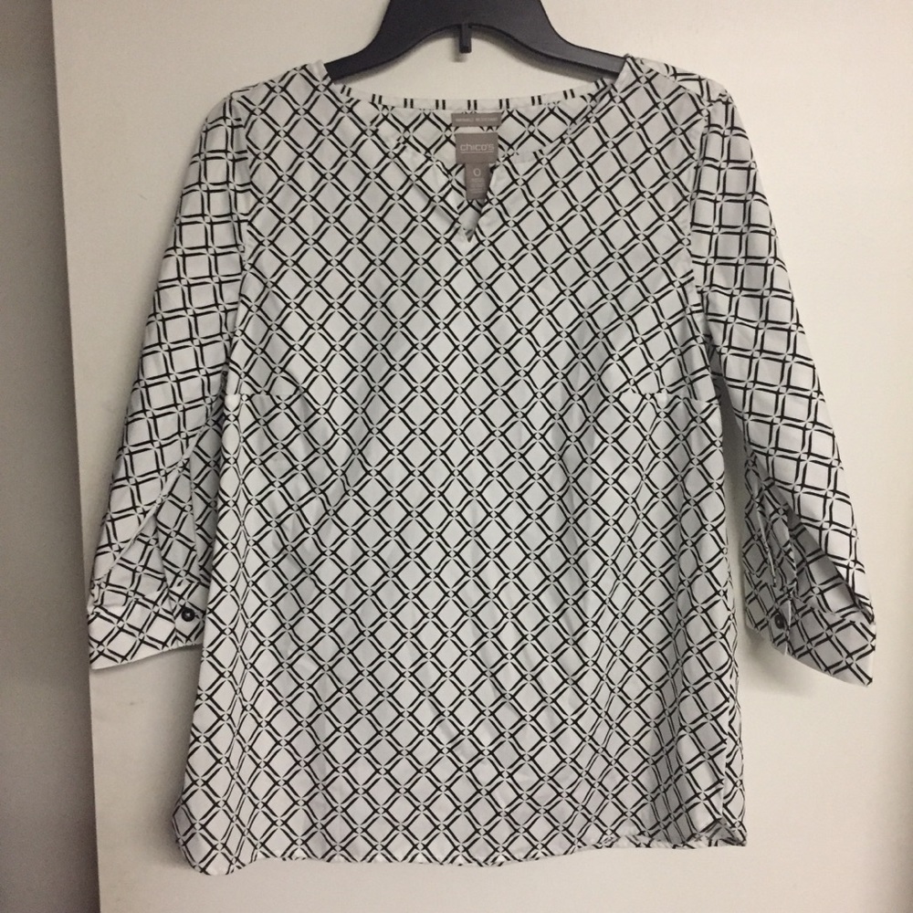 Chico’s Wrinkle Resistant Tunic Sz S/4
NEW - Picture 5 of 14